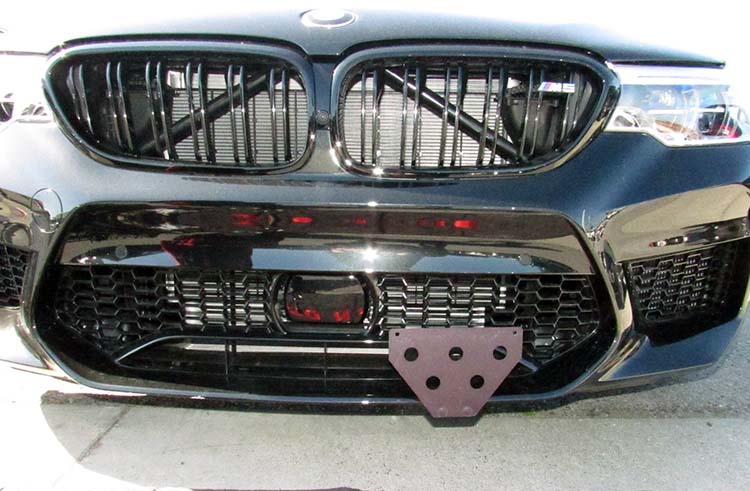 Bmw m5 deals license plate frame